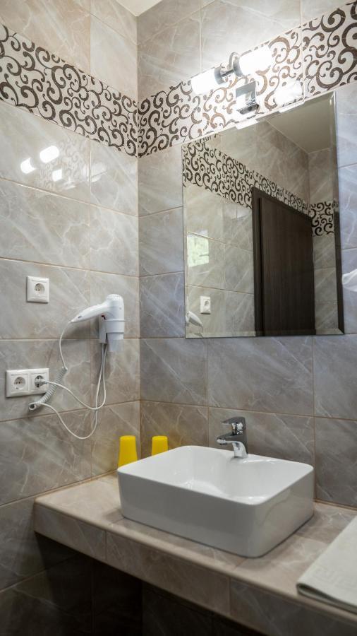 Fonix Apartman Lenti Exterior foto